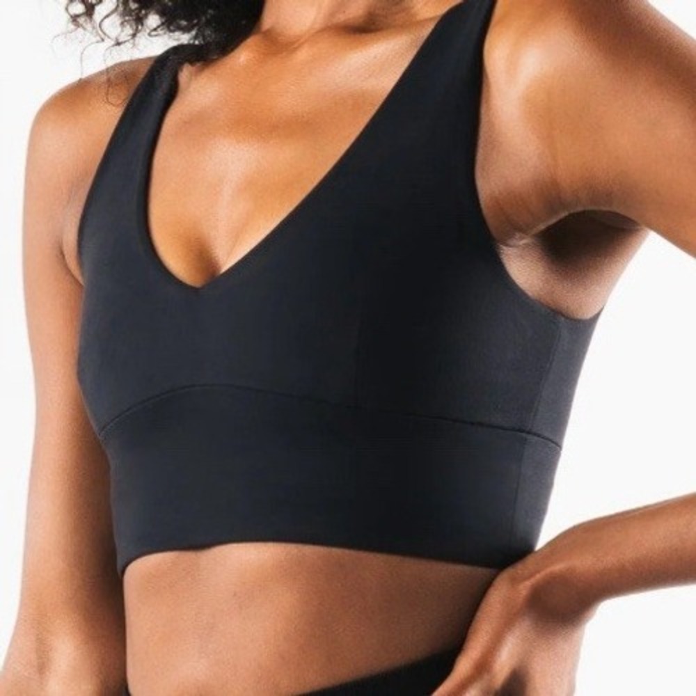 NWT!! Alphalete CELESTE BRA A/B CUP Tenacity Deep V‎ Bra | Size XS